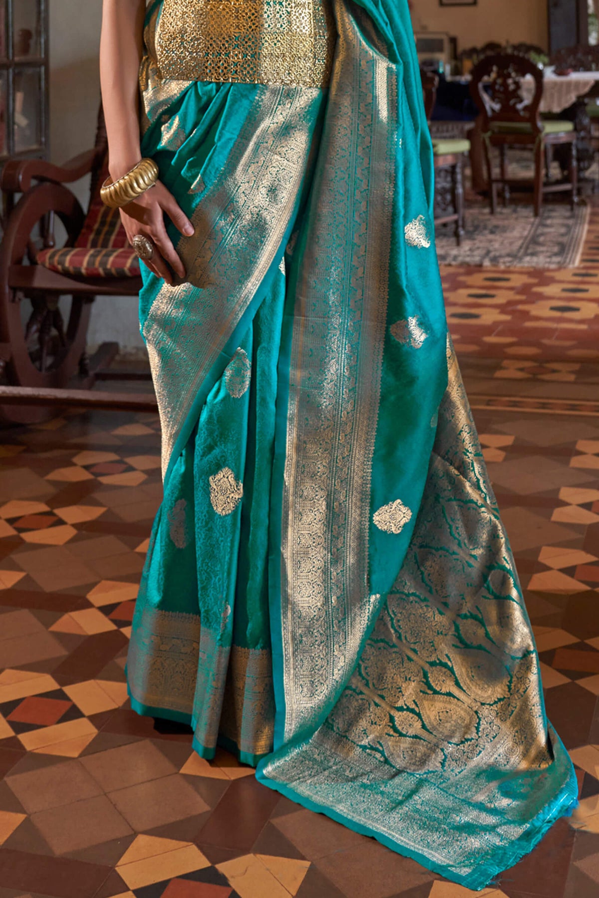 Bondi Blue Two tone Banarasi Silk Saree