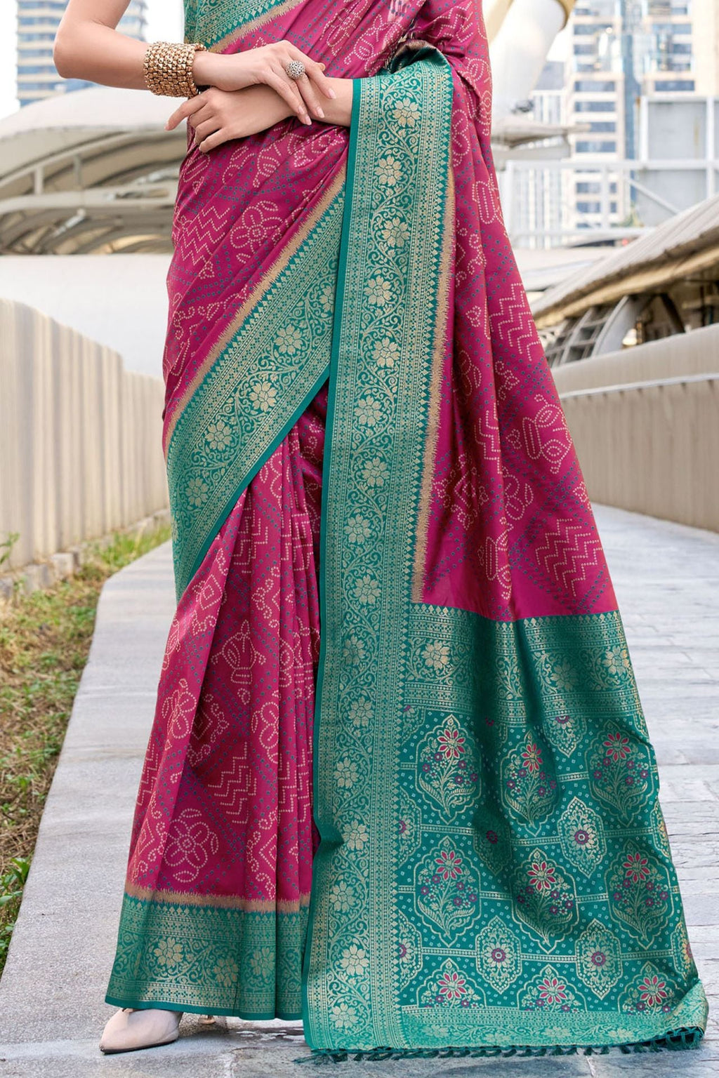 Burnt Pink Soft Bandhani Saree