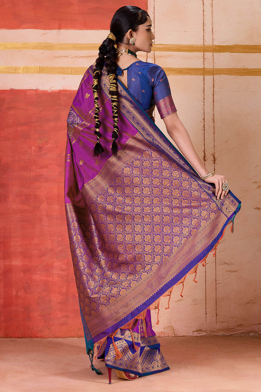 Dark Carnation Pink Handloom Banarasi Silk Saree