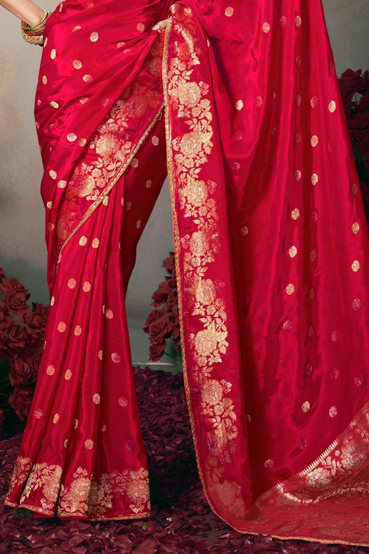 Debian Red Banarasi Silk Saree with Designer Blouse Piece