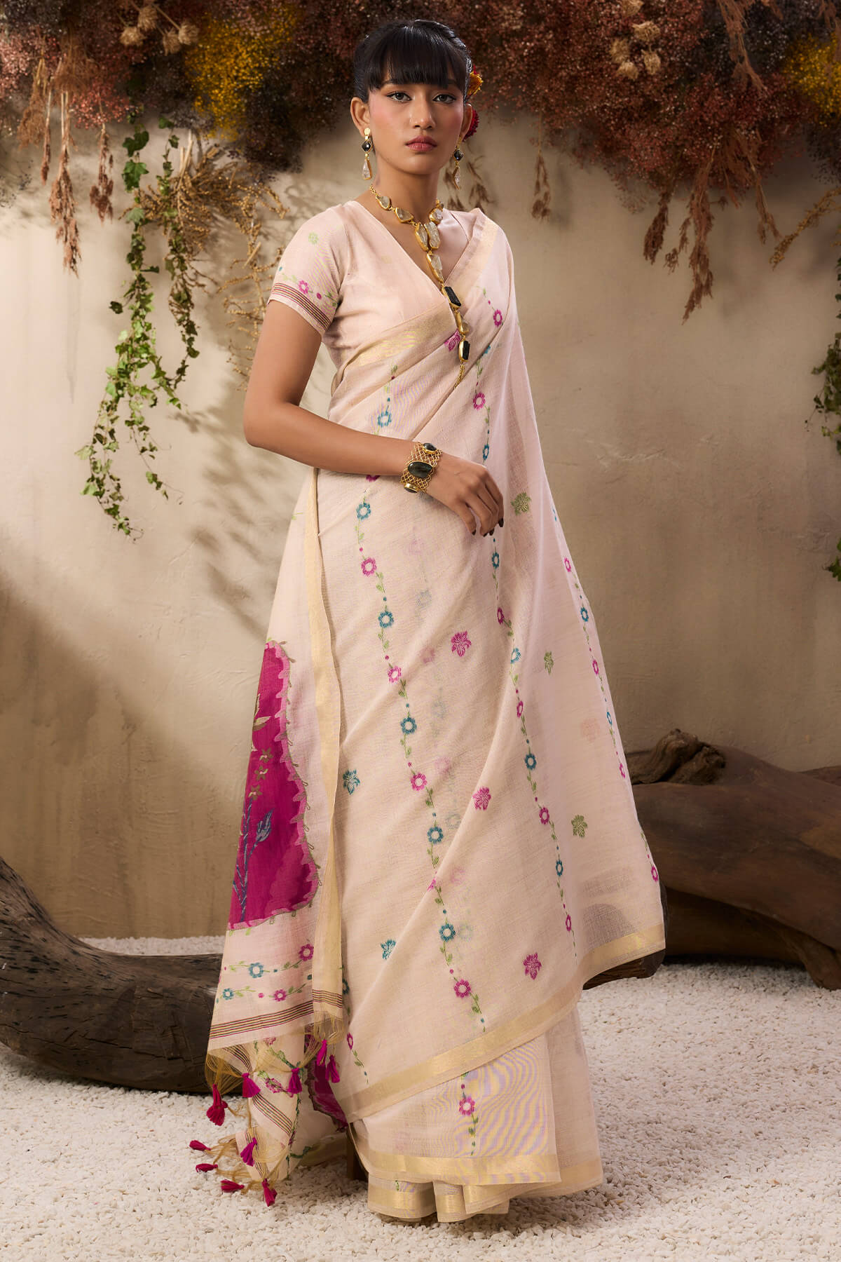 Grain Beige Handloom Munga cotton Silk Saree