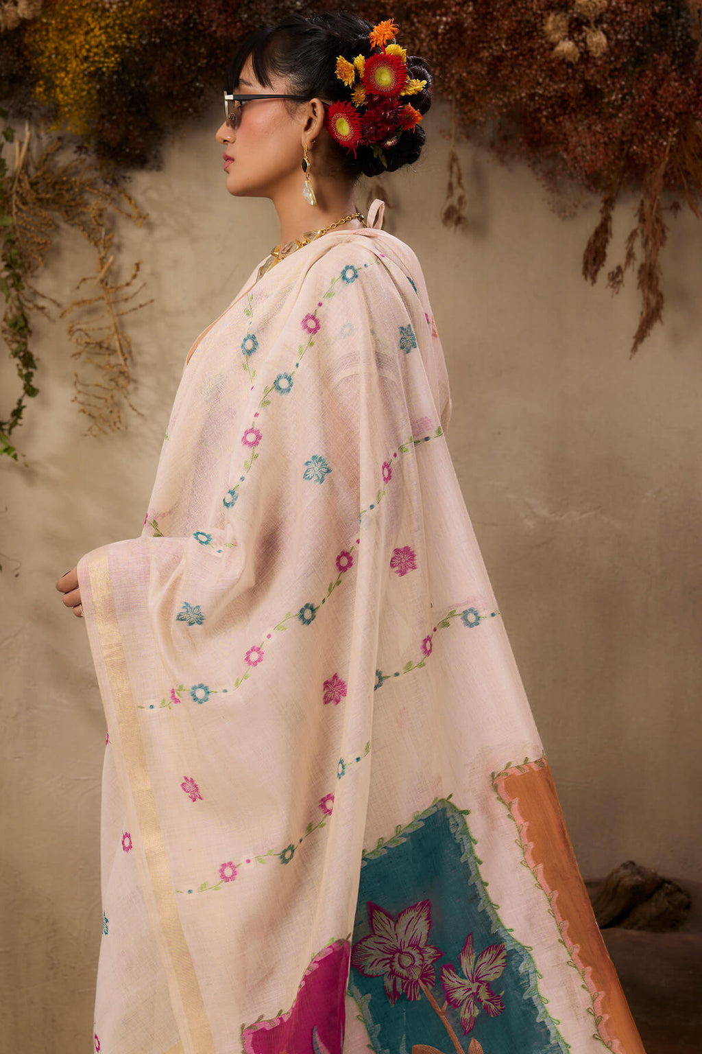 Grain Beige Handloom Munga cotton Silk Saree