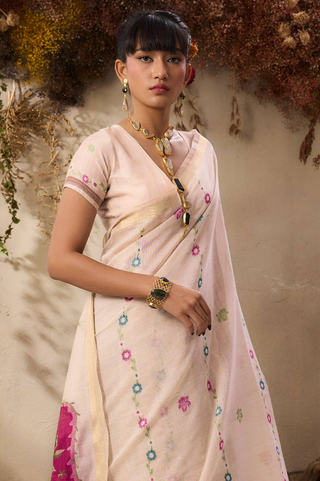Grain Beige Handloom Munga cotton Silk Saree
