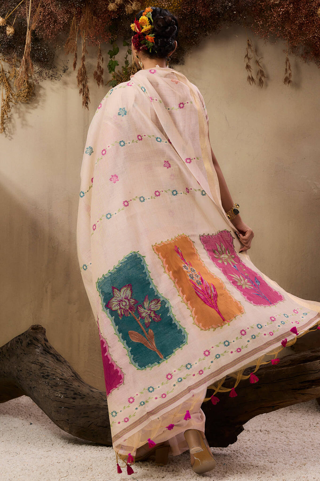 Grain Beige Handloom Munga cotton Silk Saree