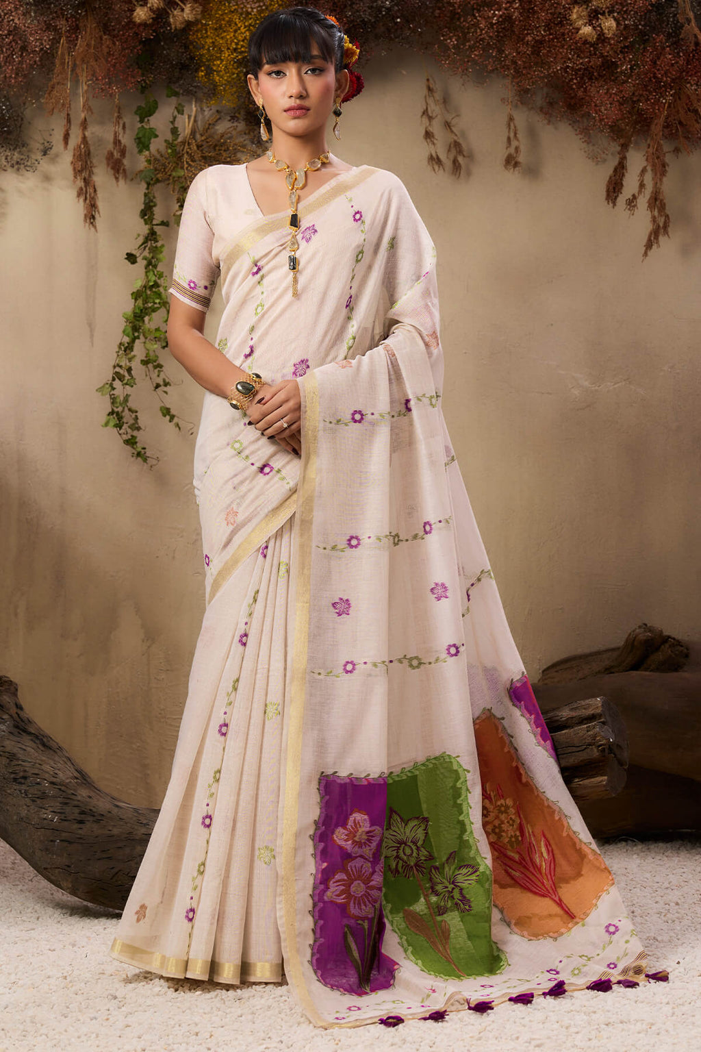 Hampton Beige Handloom Munga cotton Silk Saree