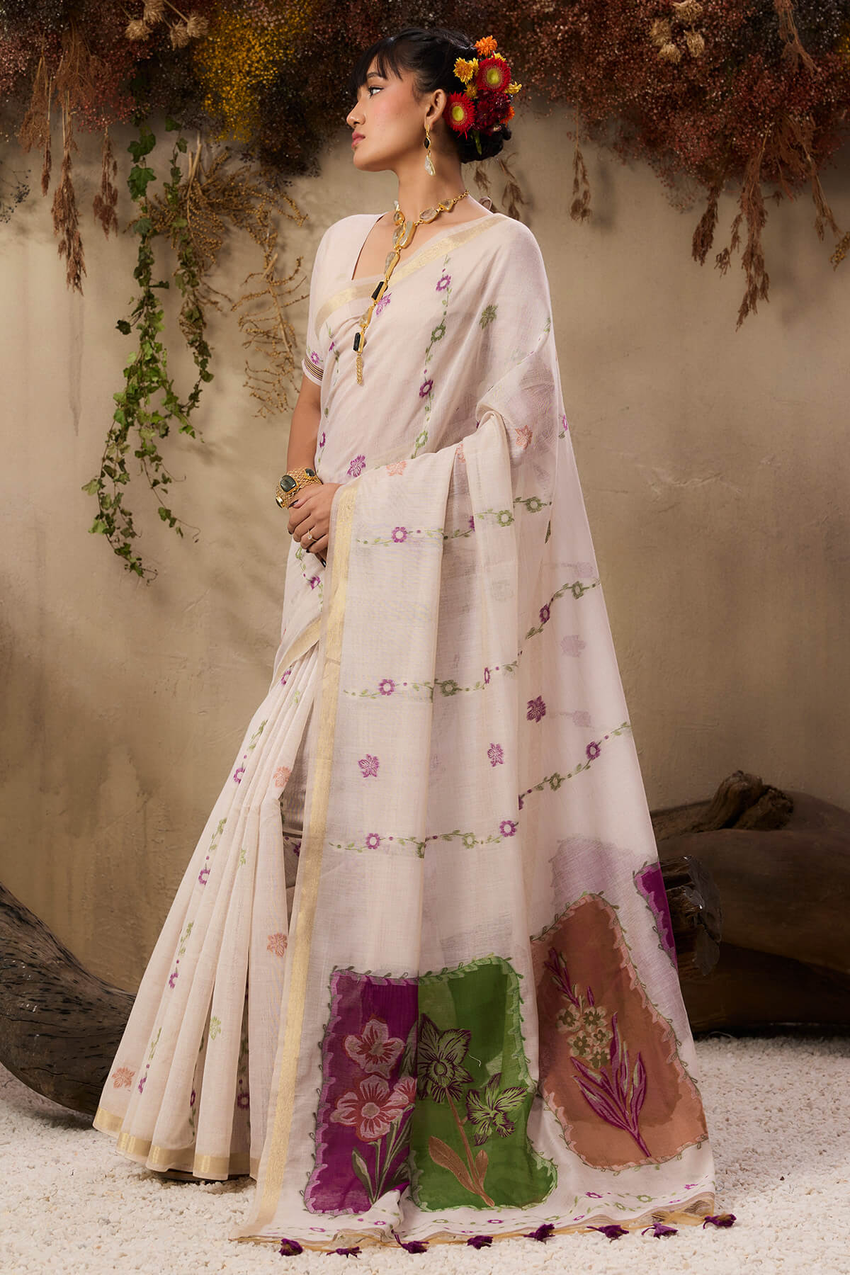 Hampton Beige Handloom Munga cotton Silk Saree