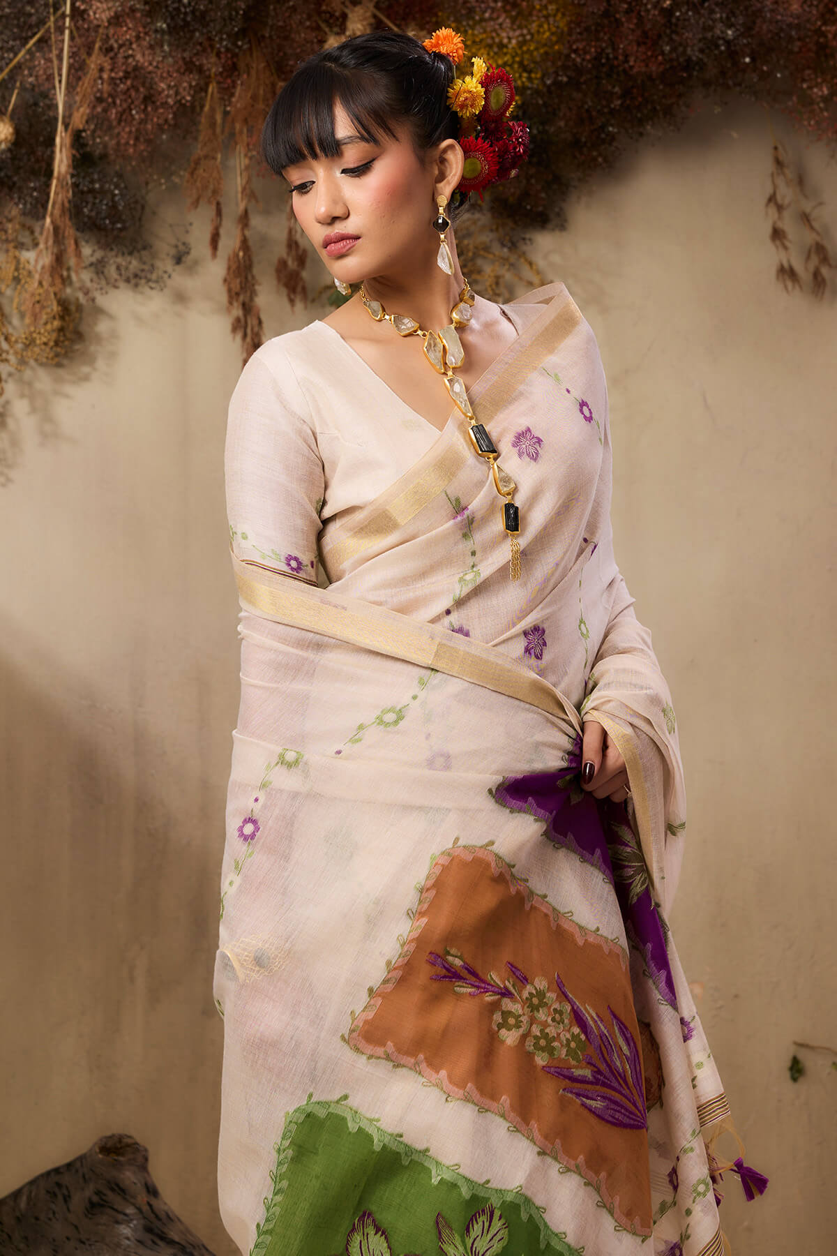 Hampton Beige Handloom Munga cotton Silk Saree