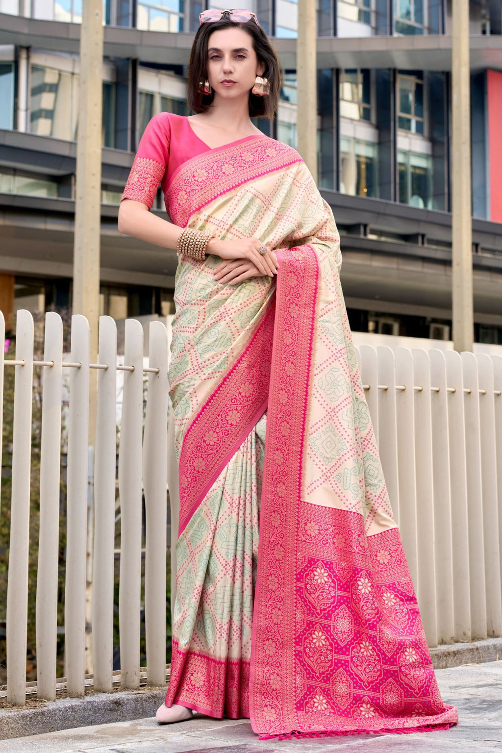 Ivory Beige Soft Bandhani Saree