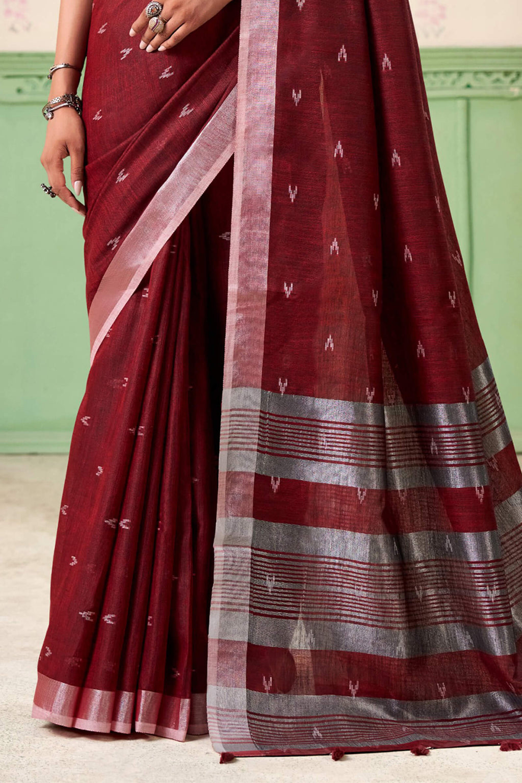 Mulberry Maroon Linen Silk Saree