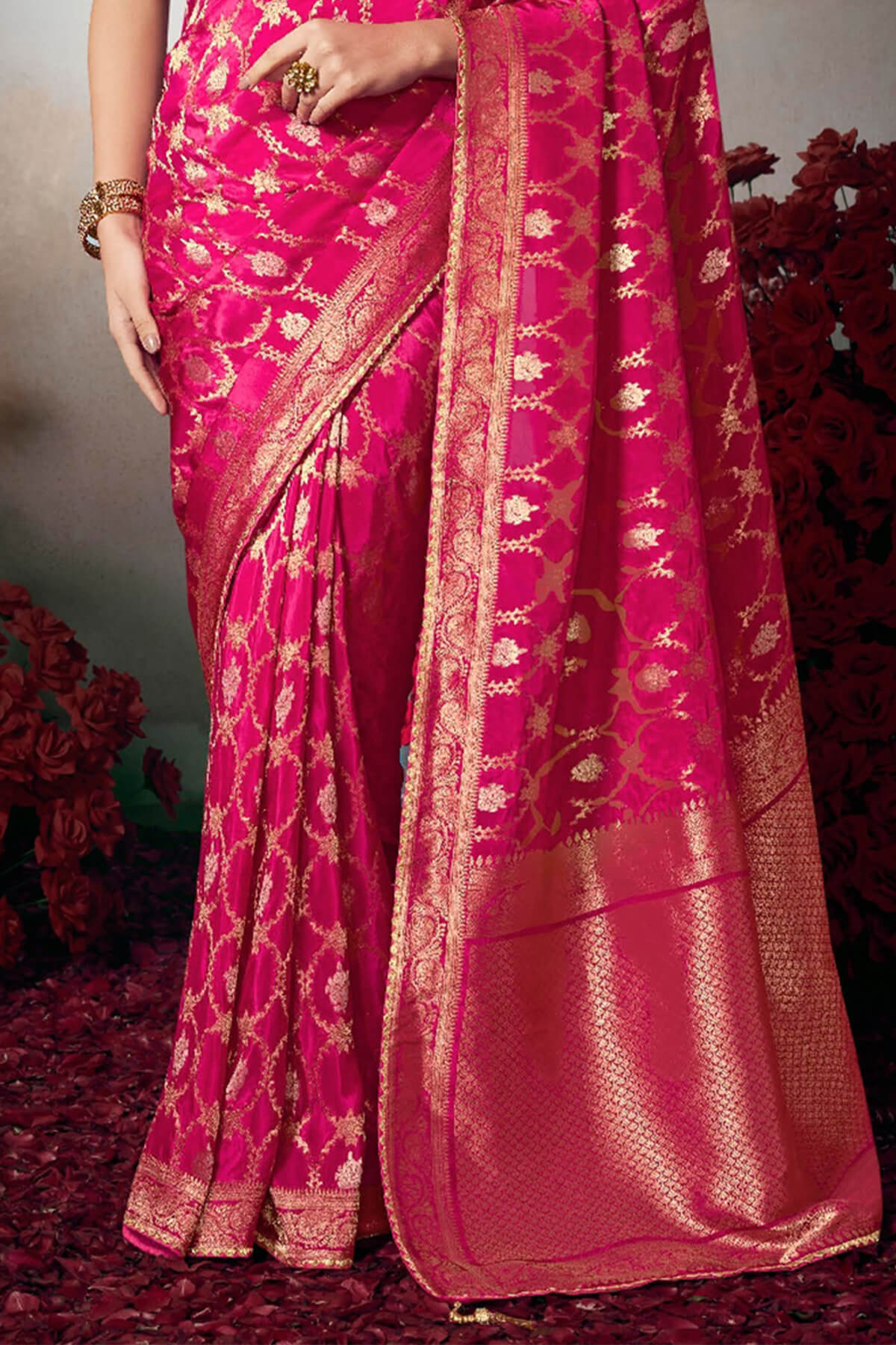 Raspberry Pink Banarasi Silk Saree with Designer Blouse Piece