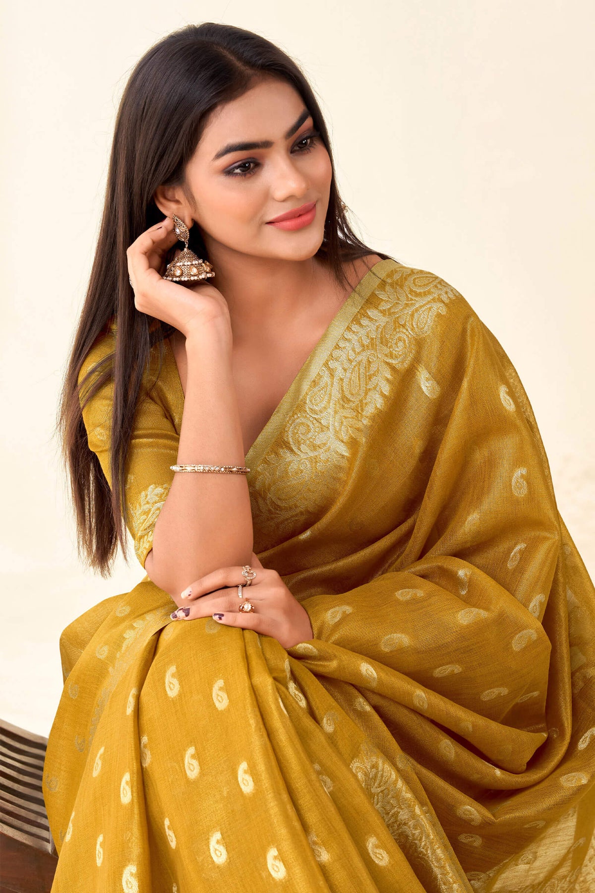 Reef Gold Tissue Linen Silk Saree