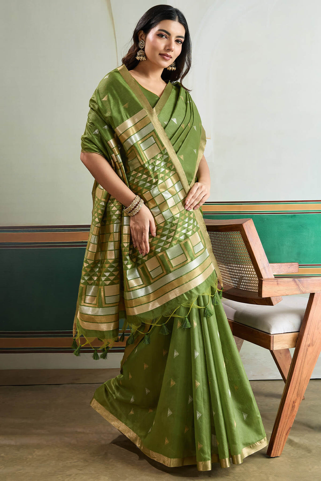 Swamp Green Woven Tussar Silk Saree