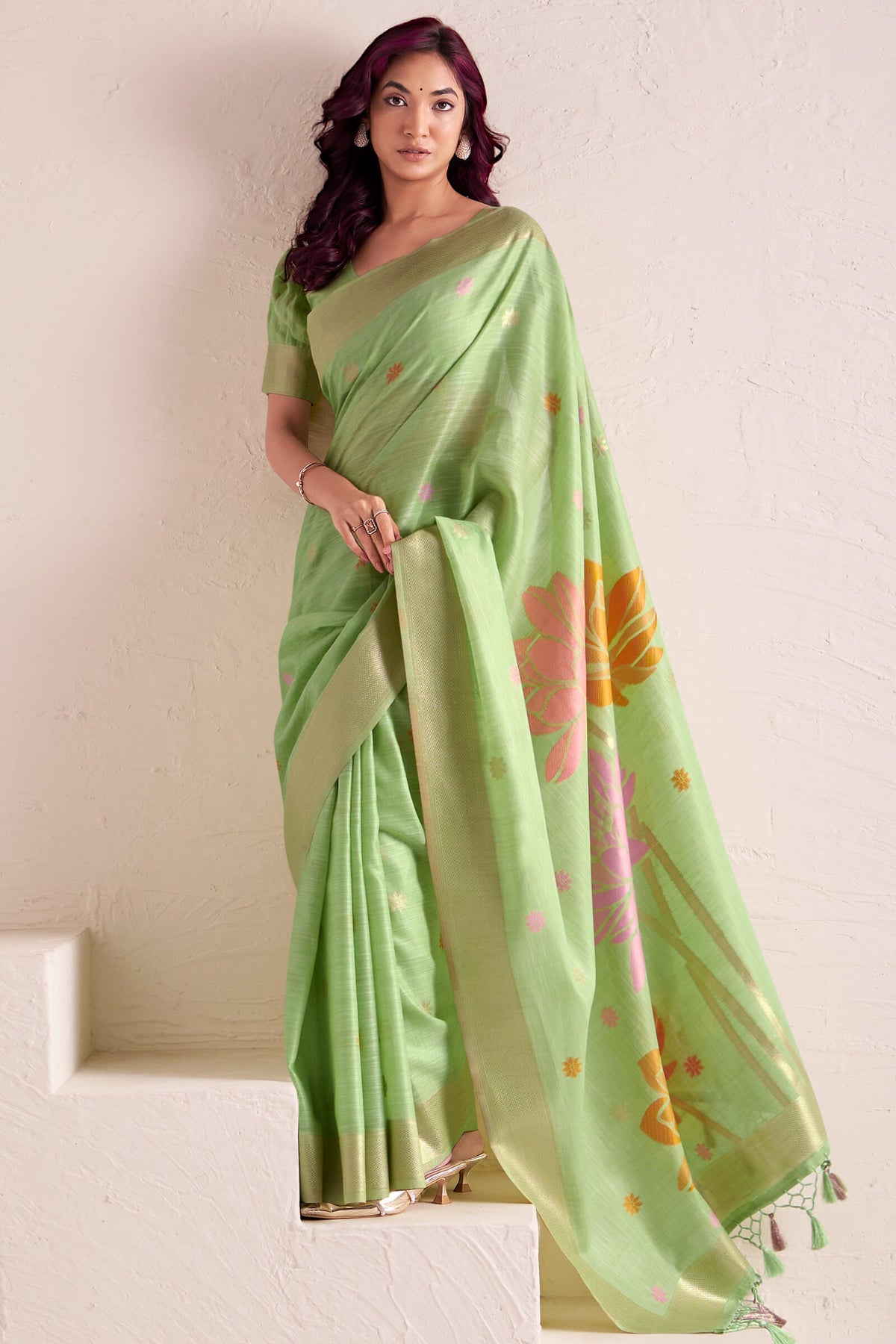 Thistle Green Soft Linen Silk Saree