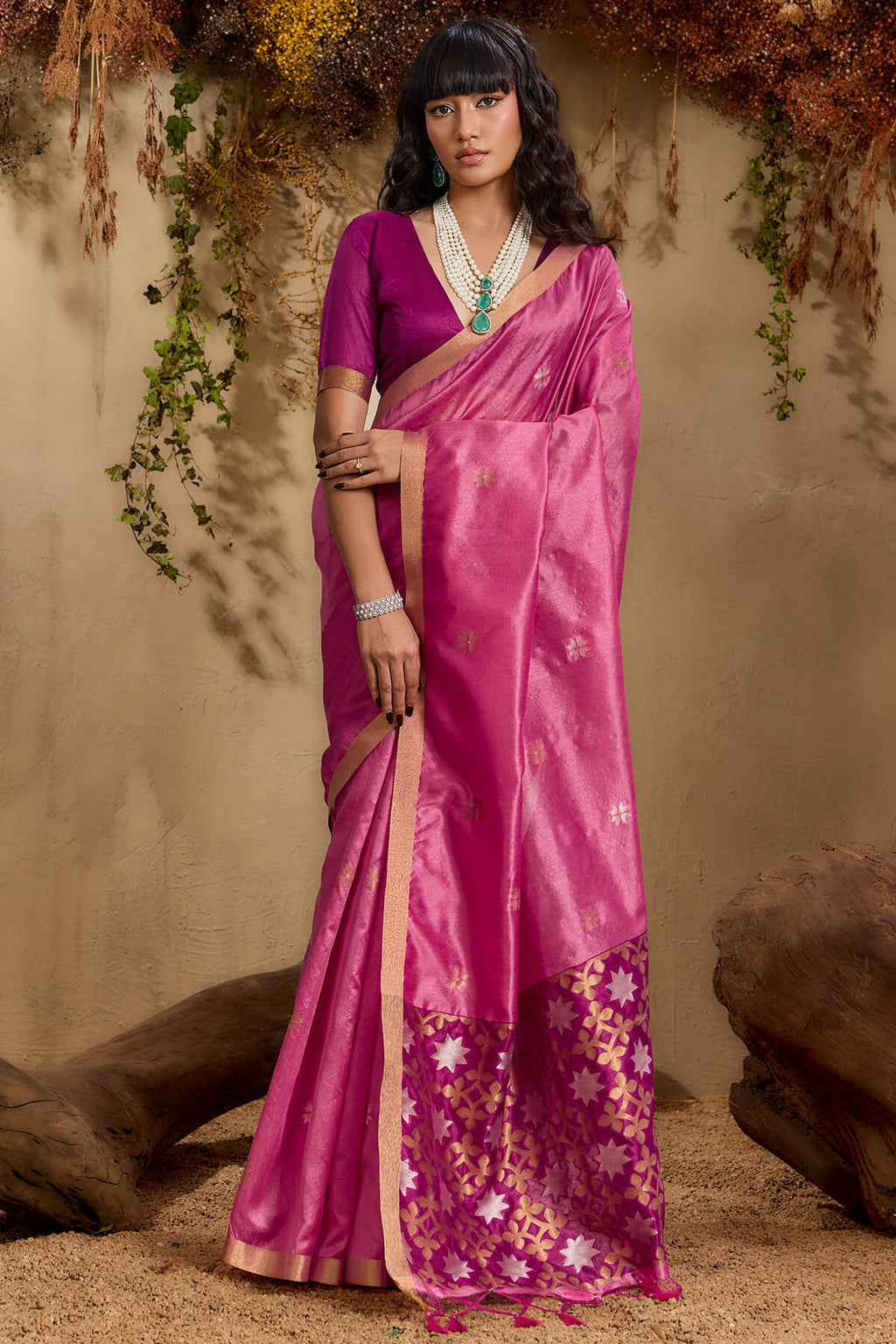 Thulian Pink Woven Tussar Silk Saree